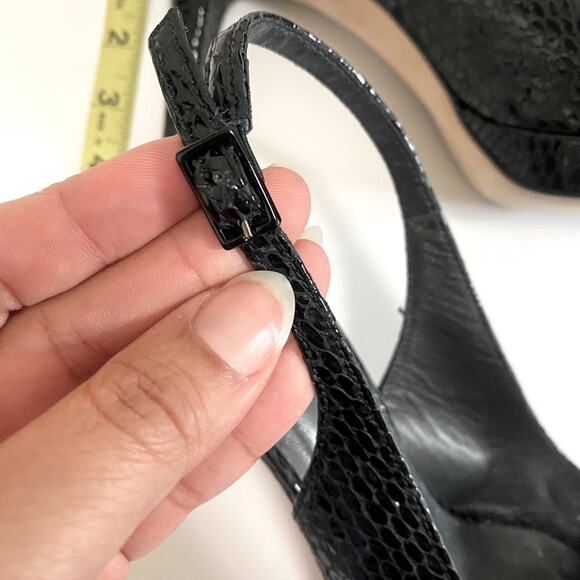 Stuart Weitzman Black Crocodile Leather Slingback Peeptoe Heels - Picture 9 of 10